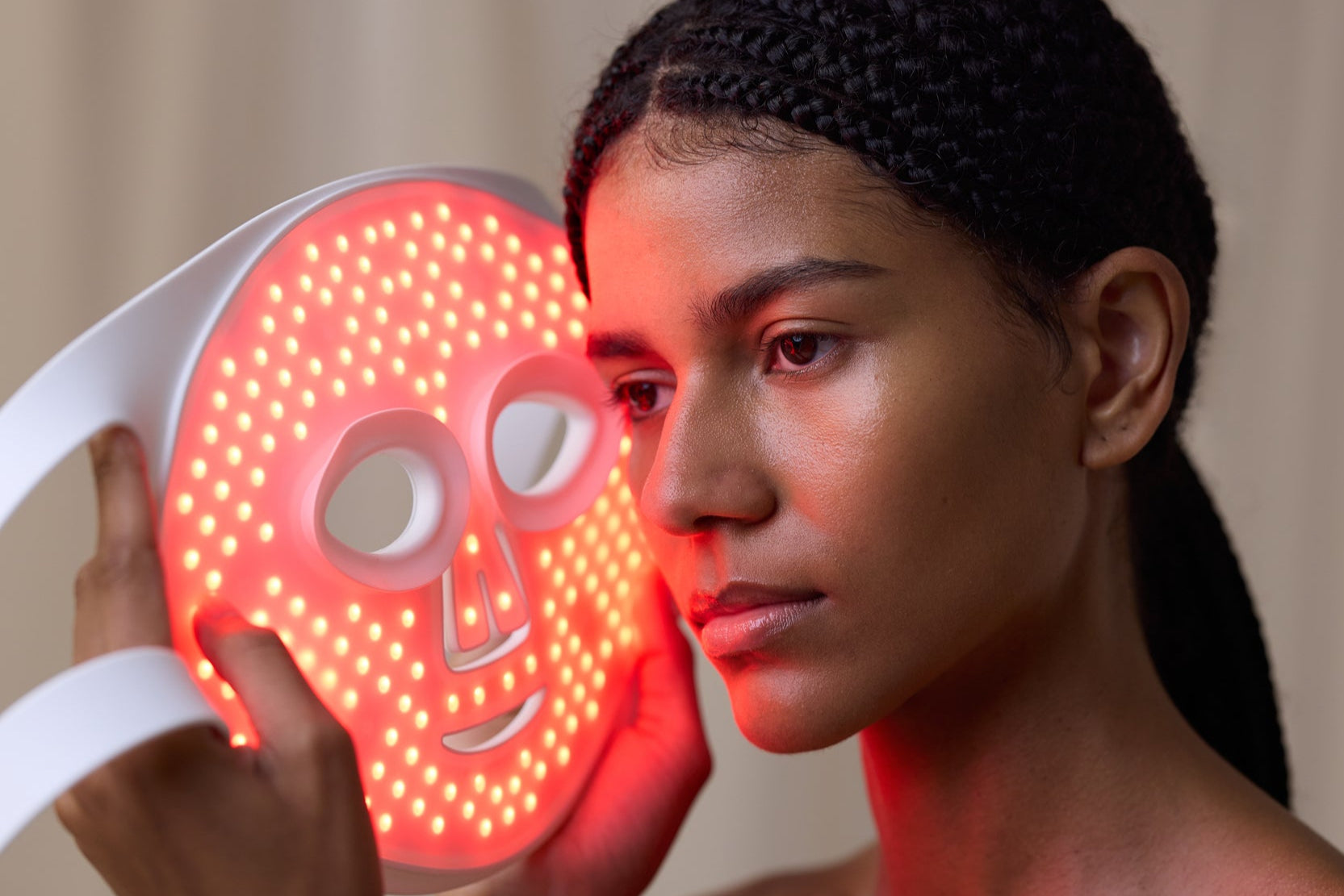 LumaLux Pro LED mask with advanced bulb configuration and wavelength precision for effective results